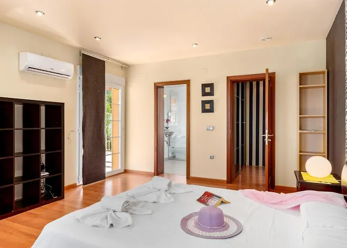 Villa Dorada - Plusholidays *